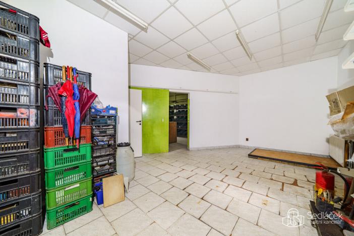Prodej komerční nemovitosti, Sokolov, Závodu míru, 340 m2