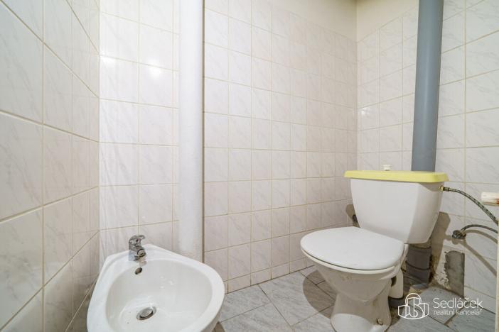 Prodej komerční nemovitosti, Sokolov, Závodu míru, 340 m2