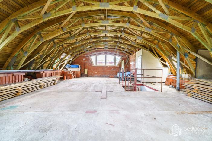 Prodej komerční nemovitosti, Sokolov, Závodu míru, 340 m2