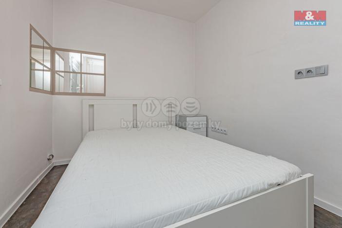 Prodej bytu 2+kk, Líšnice, 40 m2