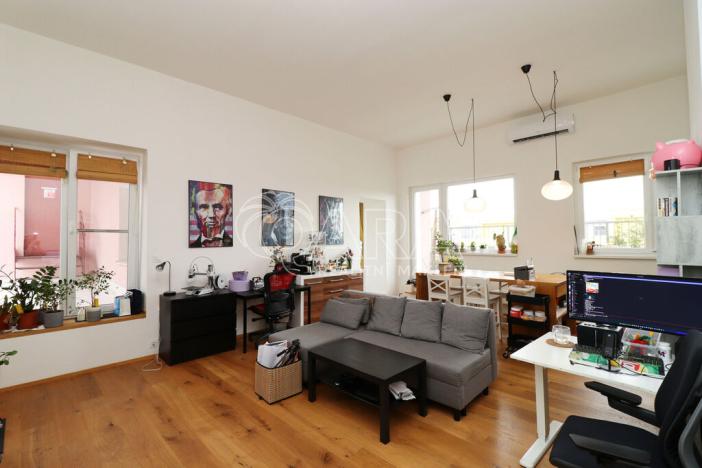 Pronájem bytu 3+kk, Praha - Vršovice, Uzbecká, 106 m2