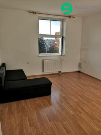 Pronájem bytu 1+1, Klatovy, Plánická, 45 m2