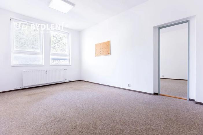 Pronájem kanceláře, Teplice, Tolstého, 2109 m2