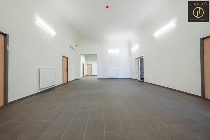 Pronájem kanceláře, Kladno, Huťská, 449 m2