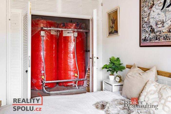 Prodej rodinného domu, Novosedly nad Nežárkou, 370 m2