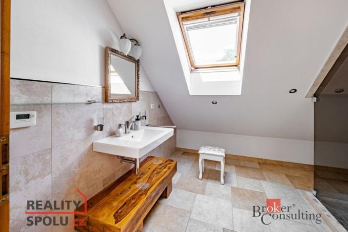 Prodej rodinného domu, Novosedly nad Nežárkou, 370 m2