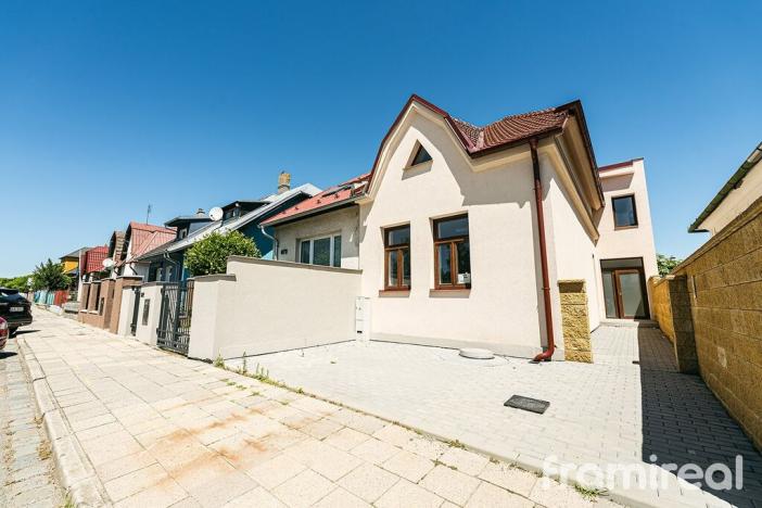Prodej bytu 2+kk, Kroměříž, Albertova, 54 m2