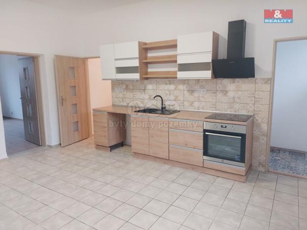 Pronájem bytu 2+1, Krnov - Pod Bezručovým vrchem, Petrovická, 66 m2
