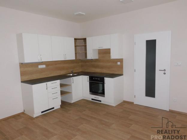 Pronájem bytu 2+kk, Hodonín, Národní třída, 47 m2