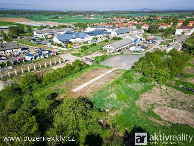 Prodej komerčního pozemku, Kly - Záboří, 2639 m2