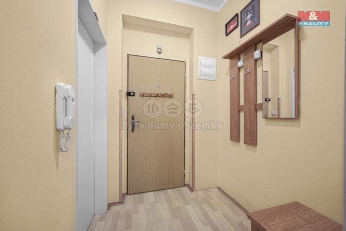 Prodej bytu 1+kk, Jesenice, Sluneční, 36 m2