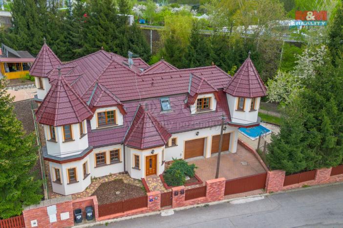 Prodej rodinného domu, Praha - Horní Počernice, Dobrošovská, 295 m2