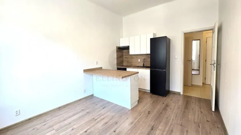 Pronájem bytu 2+kk, Praha - Košíře, Slávy Horníka, 45 m2