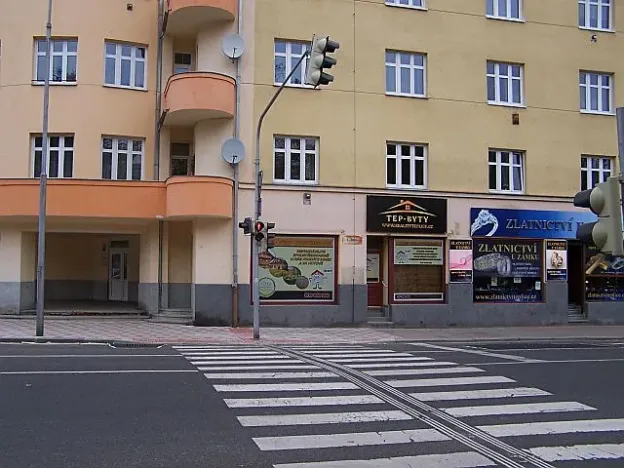 Prodej kanceláře, Bílina, Náměstí, 700 m2