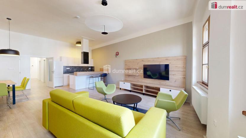 Pronájem bytu 2+kk, Opava - Město, Dolní náměstí, 95 m2