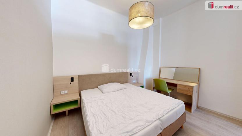 Pronájem bytu 2+kk, Opava - Město, Dolní náměstí, 95 m2