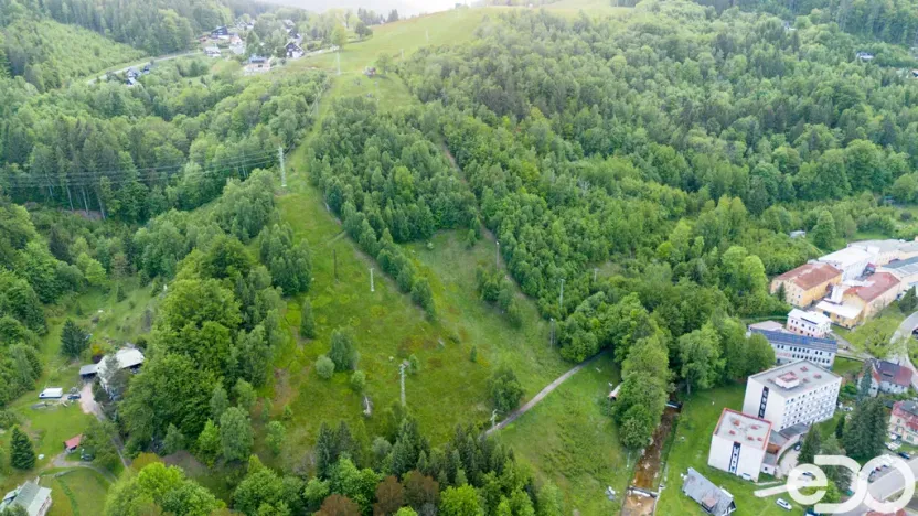 Prodej komerčního pozemku, Desná - Desná I, 14182 m2