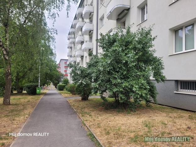 Pronájem bytu 2+1, Praha - Hloubětín, Poděbradská, 58 m2