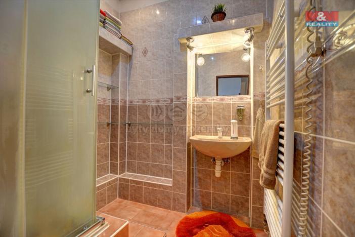 Prodej rodinného domu, Hostinné, Horská, 408 m2