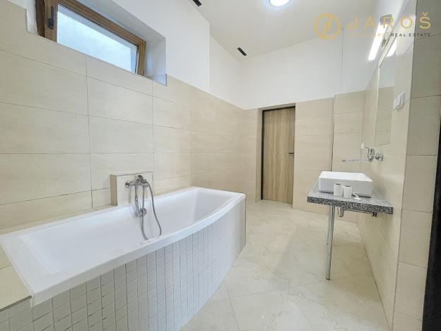 Pronájem bytu 2+kk, Kladno, T. G. Masaryka, 49 m2