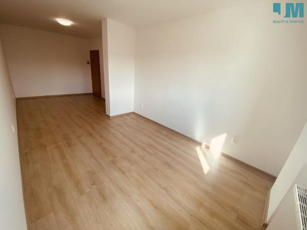 Pronájem bytu 2+kk, Měřín, Náměstí, 66 m2