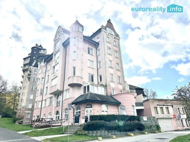 Pronájem bytu 2+kk, Karlovy Vary, Blahoslavova, 50 m2