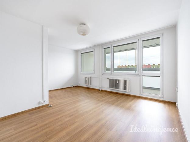 Pronájem bytu 1+kk, Praha - Bohnice, Zelenohorská, 43 m2