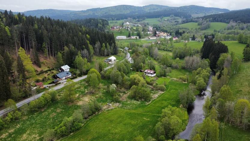 Prodej komerčního pozemku, Horní Vltavice, 14058 m2