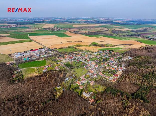 Prodej komerčního pozemku, Roblín, 13615 m2