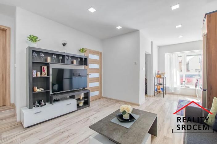 Pronájem bytu 2+kk, Paskov, Náměstí, 46 m2