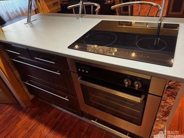 Prodej bytu 2+kk, Praha - Nové Město, Klimentská, 44 m2