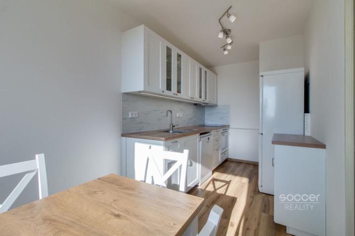 Pronájem bytu 3+1, Praha - Černý Most, Doležalova, 75 m2
