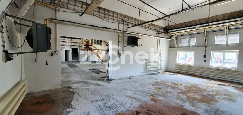 Pronájem výrobních prostor, Zlín - Prštné, 532 m2