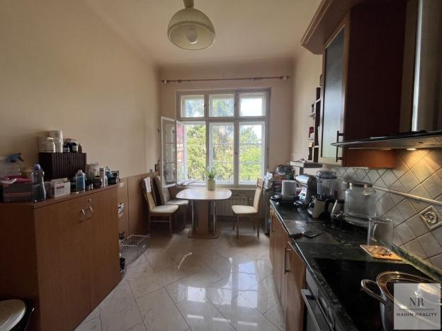 Pronájem bytu 4+1, Karlovy Vary, Krále Jiřího, 171 m2