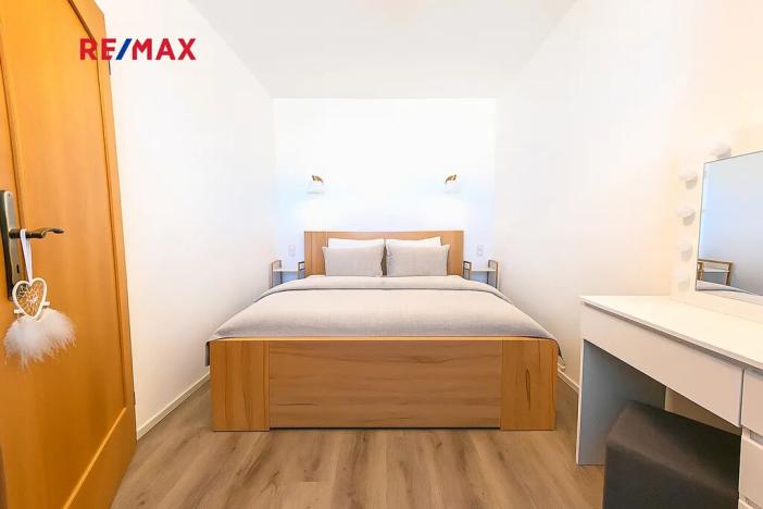 Prodej bytu 2+kk, Kosmonosy, Pionýrů, 113 m2