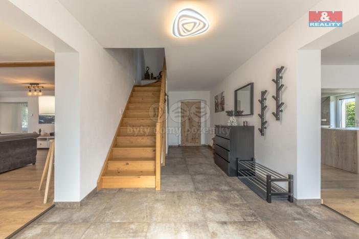 Prodej rodinného domu, Jindřichovice pod Smrkem, 205 m2