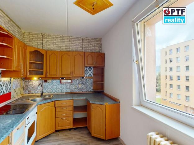 Prodej bytu 3+1, Volary, Sídl. Míru, 69 m2