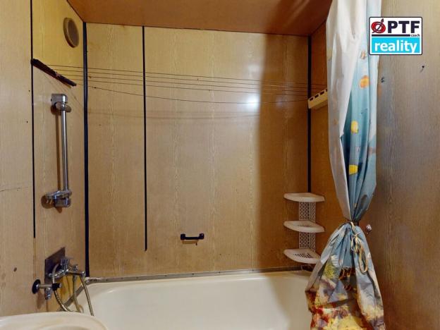 Prodej bytu 3+1, Volary, Sídl. Míru, 69 m2