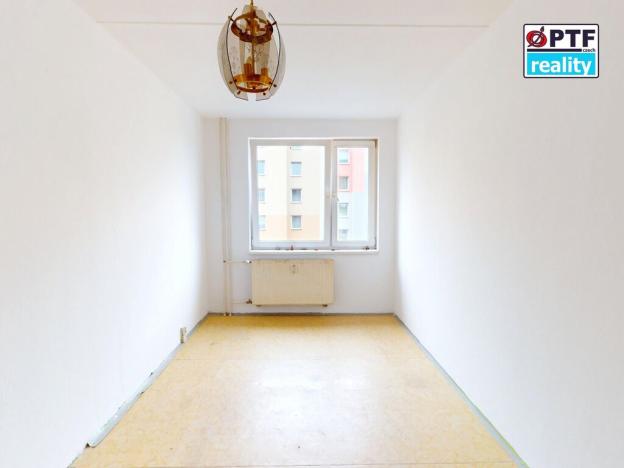 Prodej bytu 3+1, Volary, Sídl. Míru, 69 m2