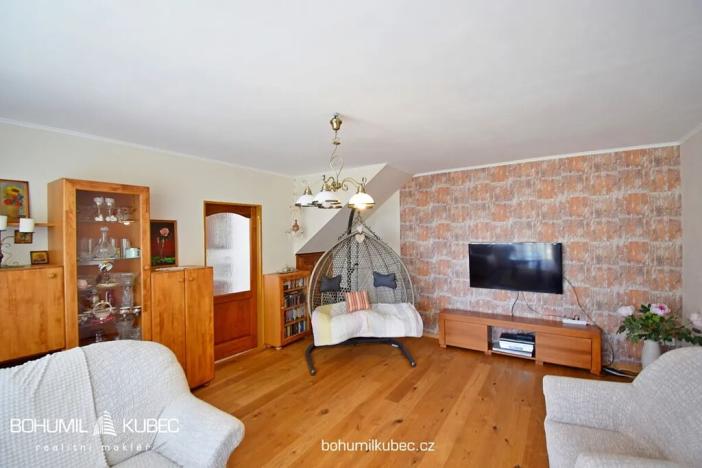 Prodej podílu rodinného domu, Planá nad Lužnicí, U Dubu, 234 m2