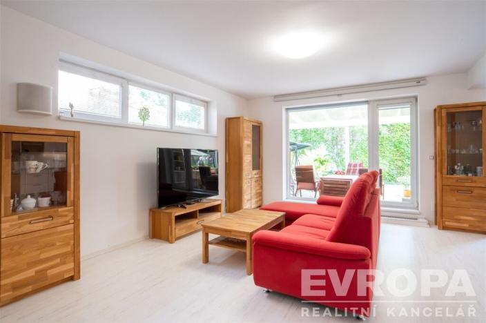 Prodej rodinného domu, Praha - Řeporyje, Dělená, 155 m2