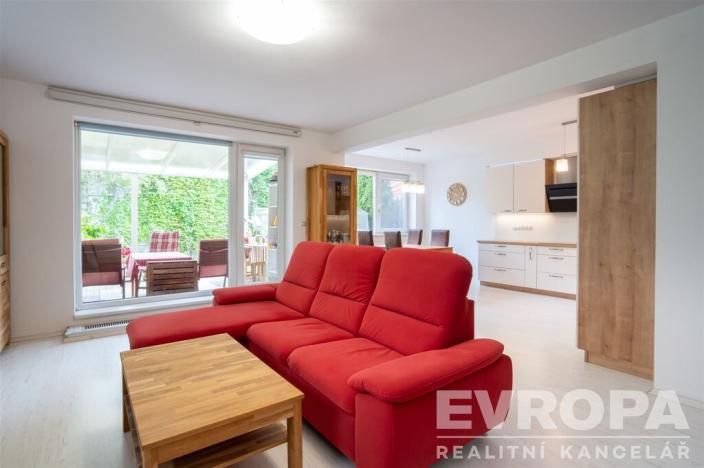 Prodej rodinného domu, Praha - Řeporyje, Dělená, 155 m2