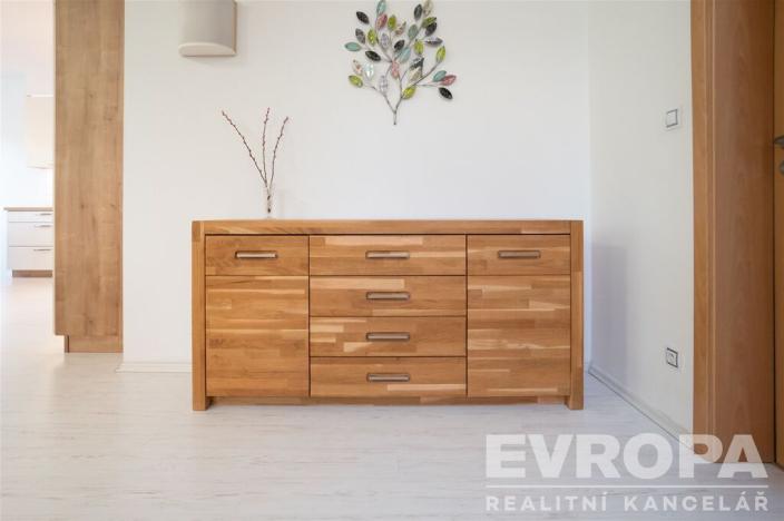 Prodej rodinného domu, Praha - Řeporyje, Dělená, 155 m2