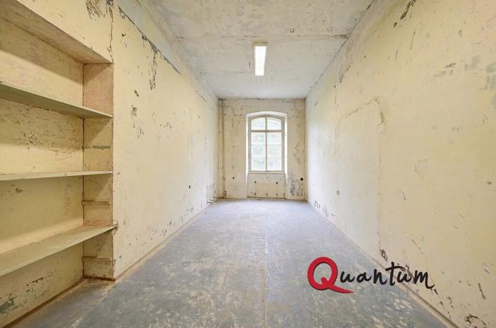 Prodej obchodního prostoru, Janská, 4600 m2