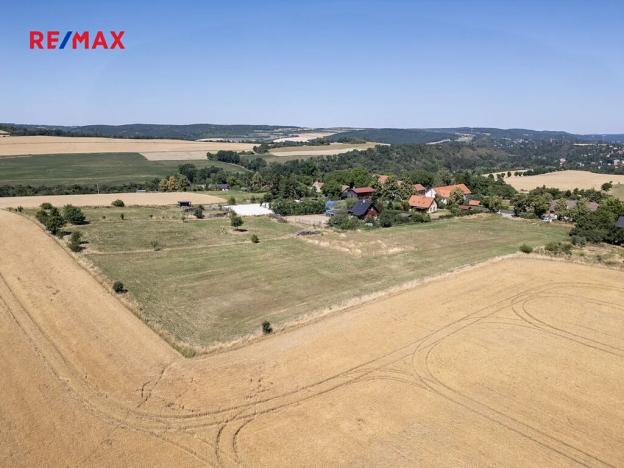 Prodej pozemku pro bydlení, Svinaře, Lipová, 7542 m2