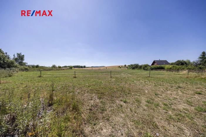 Prodej pozemku pro bydlení, Svinaře, Lipová, 7542 m2
