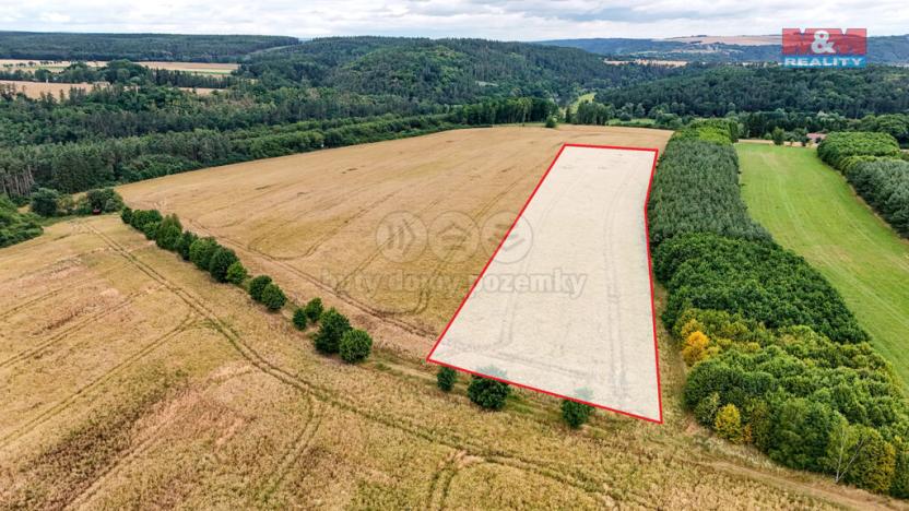 Prodej pole, Chrást, 11929 m2