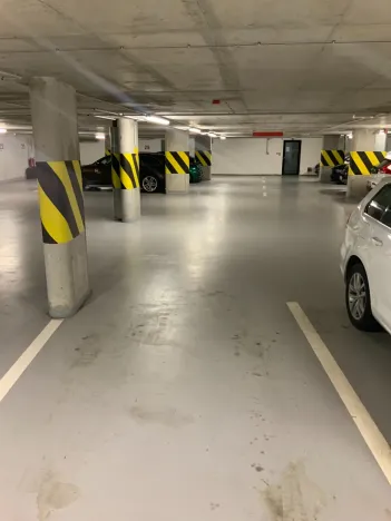 Pronájem garáže, Karlovy Vary, Pražská silnice, 10 m2