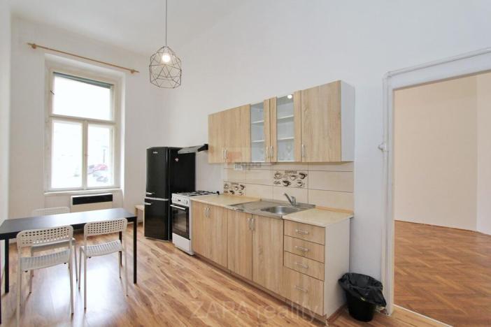 Pronájem bytu 2+1, Praha - Žižkov, Blahníkova, 69 m2