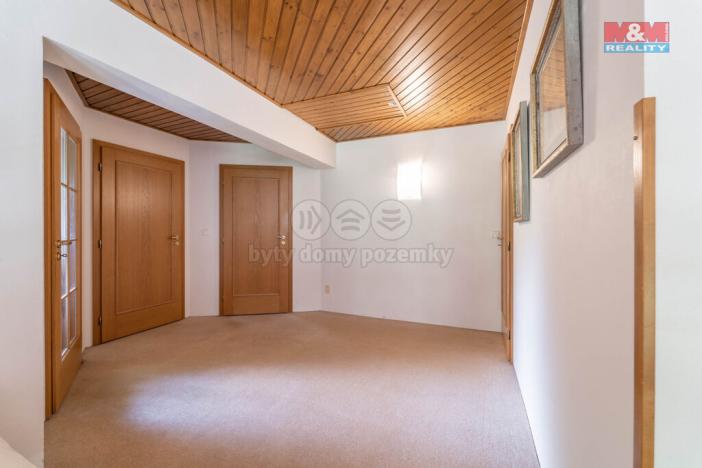 Prodej rodinného domu, Benecko, 224 m2